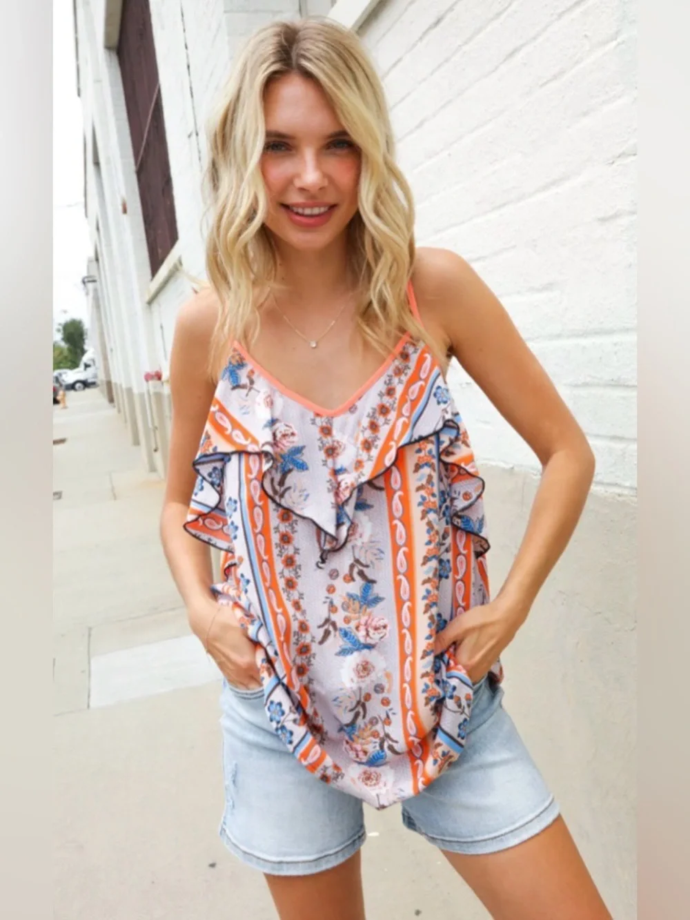 NEW [Haptics] Coral Ruffle V Neck Floral Print Sleeveless Tank Top Women’s 2X - Picture 2 of 9